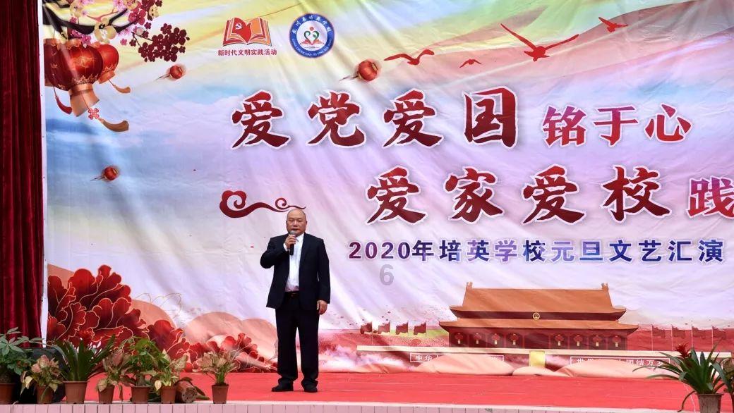 解救金刚鹦鹉